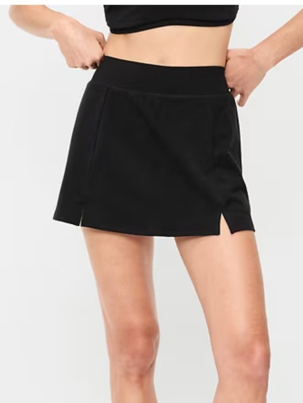 Old Navy active Powerchill Mid Rise Go Dry Black Skirt Size Med New